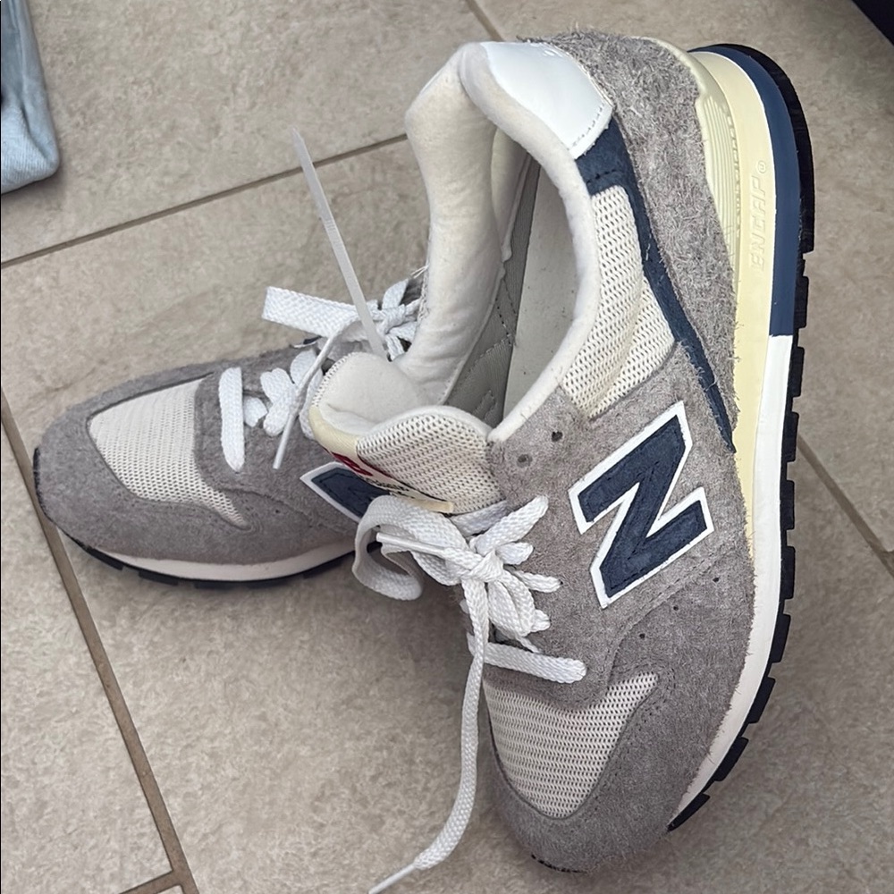 New Balance Gender inclusive Sneakers 966‎